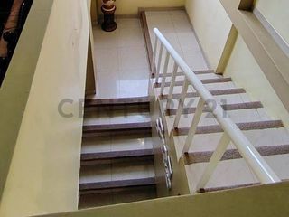 Foto 11 de Amplia Casa en venta en Chone con locales y villa extra para alquiler