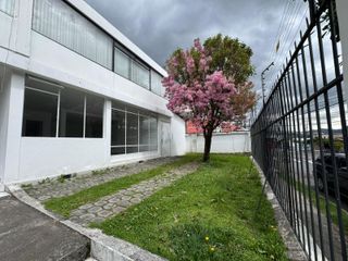 Foto 1 de LOCAL COMERCIAL EN RENTA DE 170M2 CON VISIBILIDAD- LA FLORESTA