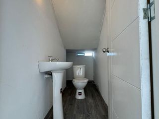 Foto 12 de LOCAL COMERCIAL EN RENTA DE 170M2 CON VISIBILIDAD- LA FLORESTA