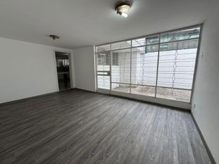 Foto 8 de LOCAL COMERCIAL EN RENTA DE 170M2 CON VISIBILIDAD- LA FLORESTA