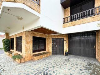 Foto 18 de Casa en venta - 3 Dormitorios 3 Baños - Mar del Plata
