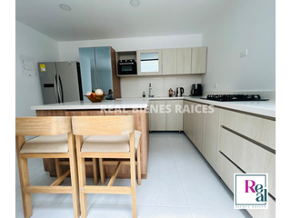 Foto 2 de ARRIENDO CASA MEDIANERA EN UNIDAD CERRADA EN LA CEJA, ANTIOQUIA