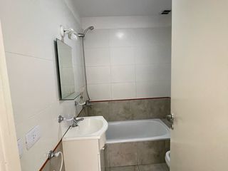 Foto 5 de Departamento - La Plata
