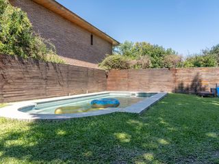 Foto 3 de CASA 3 AMB CON QUINCHO Y PILETA-MASCHW  CTRY.CLUB
