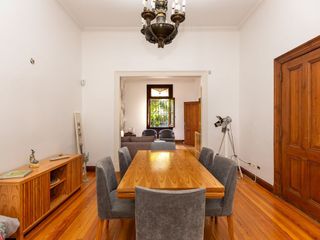 Foto 6 de Casa 7 ambientes alquiler Belgrano R jardín pileta