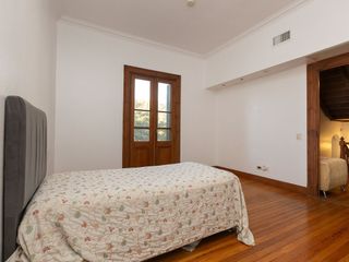 Foto 52 de Casa 7 ambientes alquiler Belgrano R jardín pileta