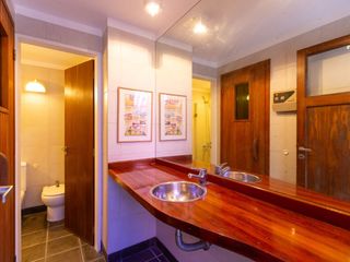 Foto 54 de Casa 7 ambientes alquiler Belgrano R jardín pileta