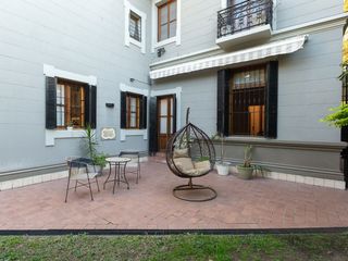 Foto 47 de Casa 7 ambientes alquiler Belgrano R jardín pileta