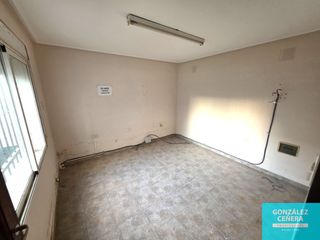 Foto 10 de Galpón en alquiler de 380m2 ubicado en Villa Mitre