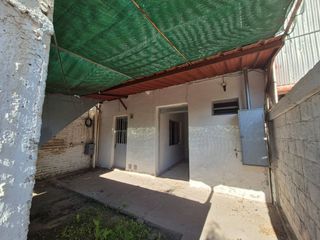 Foto 26 de Venta de Casa, salón comercial, galpón y 2 dptos,