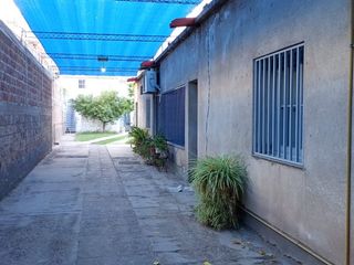 Foto 13 de Venta de Casa, salón comercial, galpón y 2 dptos,