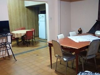 Foto 9 de Venta de Casa, salón comercial, galpón y 2 dptos,