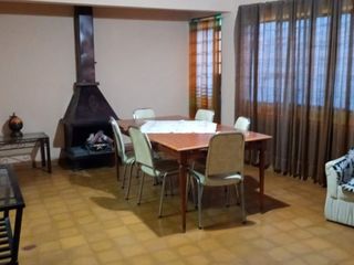 Foto 2 de Venta de Casa, salón comercial, galpón y 2 dptos,