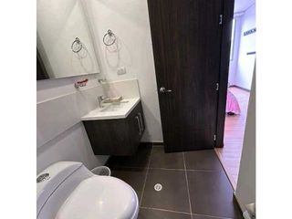 Foto 21 de Venta Apartamento El Plan Bogota.