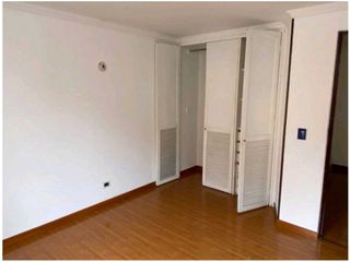 Foto 11 de Venta/Permuta Apartamento Santa Barbara Bogota
