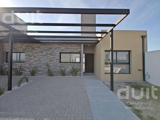 Foto 1 de Venta Duplex de 2 dormitorios! San Ignacio Village. EXCELENTE INVERSION!