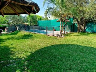 Foto 3 de CASA C/ MUEBLES, DOS DORM, PILETA Y GRAN PATIO-ALQ