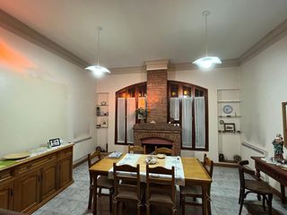 Foto 2 de CASA LUJOSA CENTRO SAN MARTIN