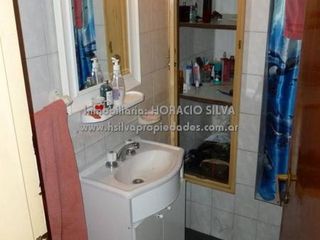 Foto 4 de Vivienda Multifamliar (Dos Deptos.) / Valentin Alsina