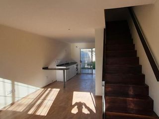 Foto 5 de Dúplex en venta - 2 Dormitorios 2 Baños - La Plata