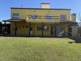 Foto 4 de Casa en alquiler en San Isidro Labrador, Villanueva Tigre