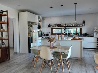 Foto 24 de Venta Casa a La Laguna en El Naudir Escobar EC