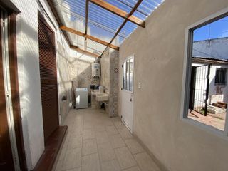 Foto 10 de Oportunidad VENTA | Propiedad en Block 3 Viviendas| A reciclar