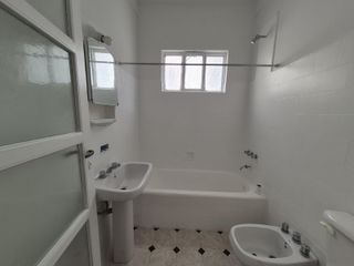 Foto 5 de HERMOSO 2 AMB FTE - 45 m2