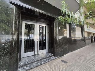 Foto 10 de HERMOSO 2 AMB FTE - 45 m2