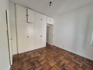 Foto 3 de HERMOSO 2 AMB FTE - 45 m2
