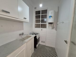 Foto 2 de HERMOSO 2 AMB FTE - 45 m2