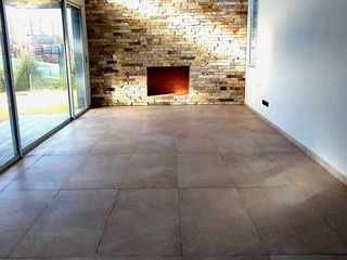Foto 5 de Oportunidad  Venta Casa en El Naudir Escobar PERMUTA ECH