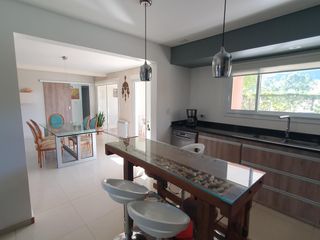 Foto 8 de VENTA Casa 3 dormitorios. B° Villa Antonio