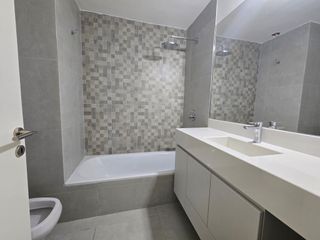 Foto 5 de Alquiler Piso Exclusivo en Alvear y Tucuman. A Estrenar