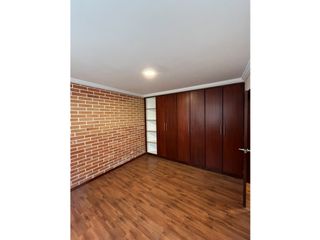Foto 9 de Venta Depatamento, Cuenca, Condominio Jardines del Sol, 163 m²