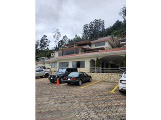 Foto 2 de Venta Depatamento, Cuenca, Condominio Jardines del Sol, 163 m²