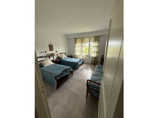 Foto 4 de Casa en Alquiler barrios Los Troncos.