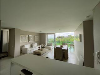 Foto 7 de APARTAMENTO EN PANCE CON VISTA A FARALLONES Y PARQUE DE LAS GARZAS
