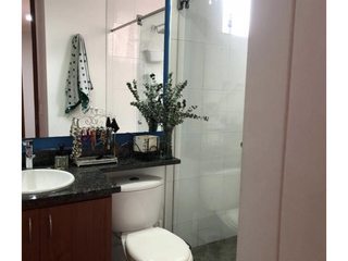 Foto 6 de Amplio y moderno apartamento en venta en Mazurén