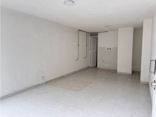 Foto 4 de ARRIENDO LOCAL COMERCIAL  EN NIZA BOGOTA Calle 127b bis con58a.