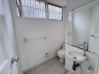 Foto 5 de ARRIENDO LOCAL COMERCIAL  EN NIZA BOGOTA Calle 127b bis con58a.