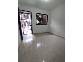 Foto 7 de CASA EN ITAGUI SAN PIO PRIMER PISO