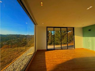 Foto 22 de Casa Campestre Arriendo, Alto de Palmas - Envigado