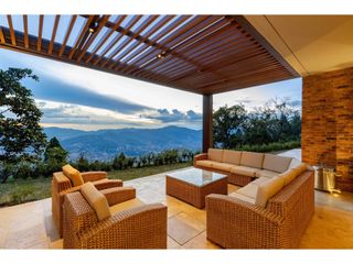 Foto 11 de Exclusiva Casa Campestre Arquitectura Moderna Medellin Las Pal