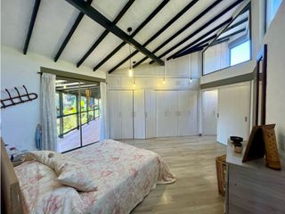 Foto 21 de Casa En Arriendo en Envigado Alto de Palmas
