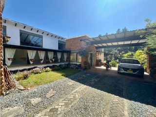 Foto 6 de Casa En Arriendo en Envigado Alto de Palmas