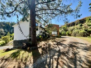 Foto 20 de Casa En Arriendo en Envigado Alto de Palmas