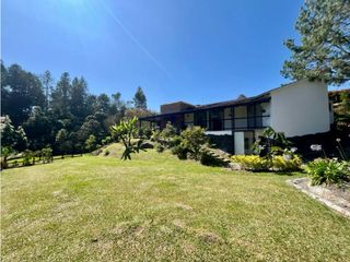 Foto 3 de Casa En Arriendo en Envigado Alto de Palmas