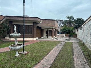 Foto 4 de CASA EN ALQUILER A 50MTS DE AV. MATE DE LUNA 4300