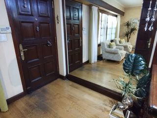 Foto 10 de Casa en venta de 3 dormitorios c/ cochera en Centro